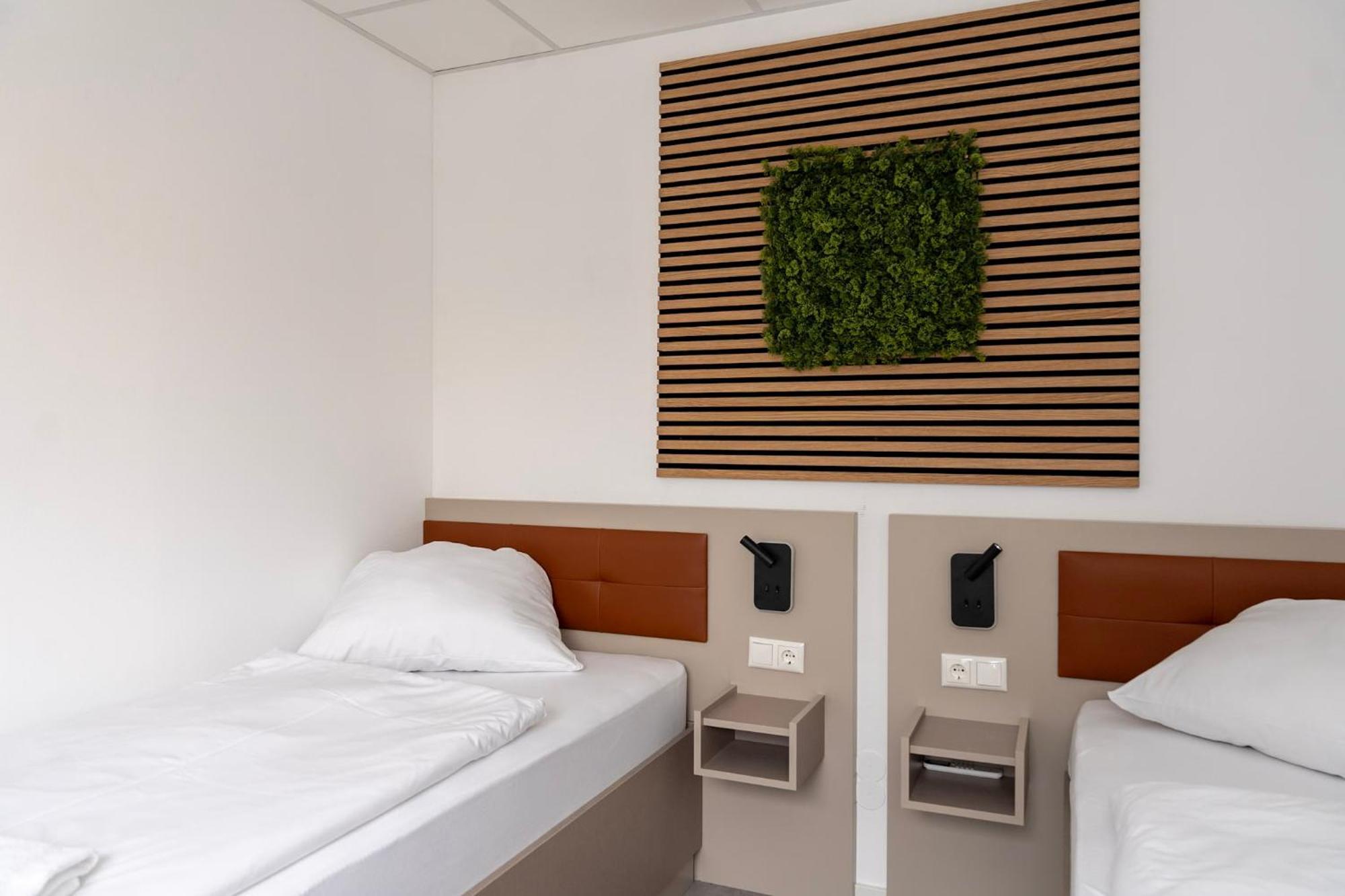 Comfort Housing Apartments Falkensee Esterno foto